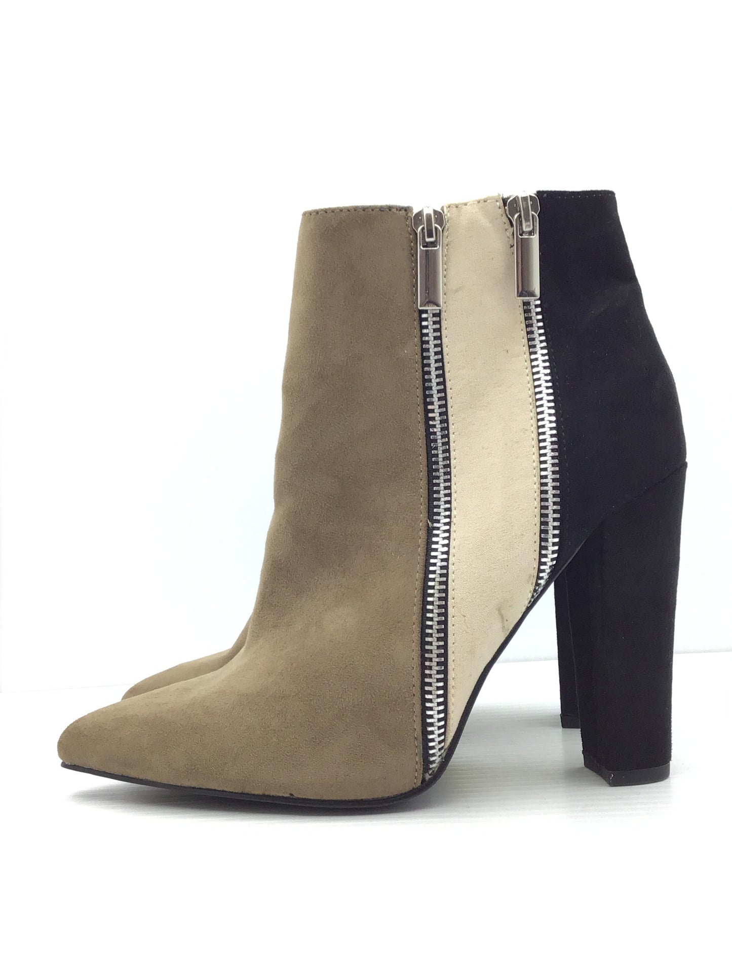 Boots Ankle Heels By Just Fab  Size: 8