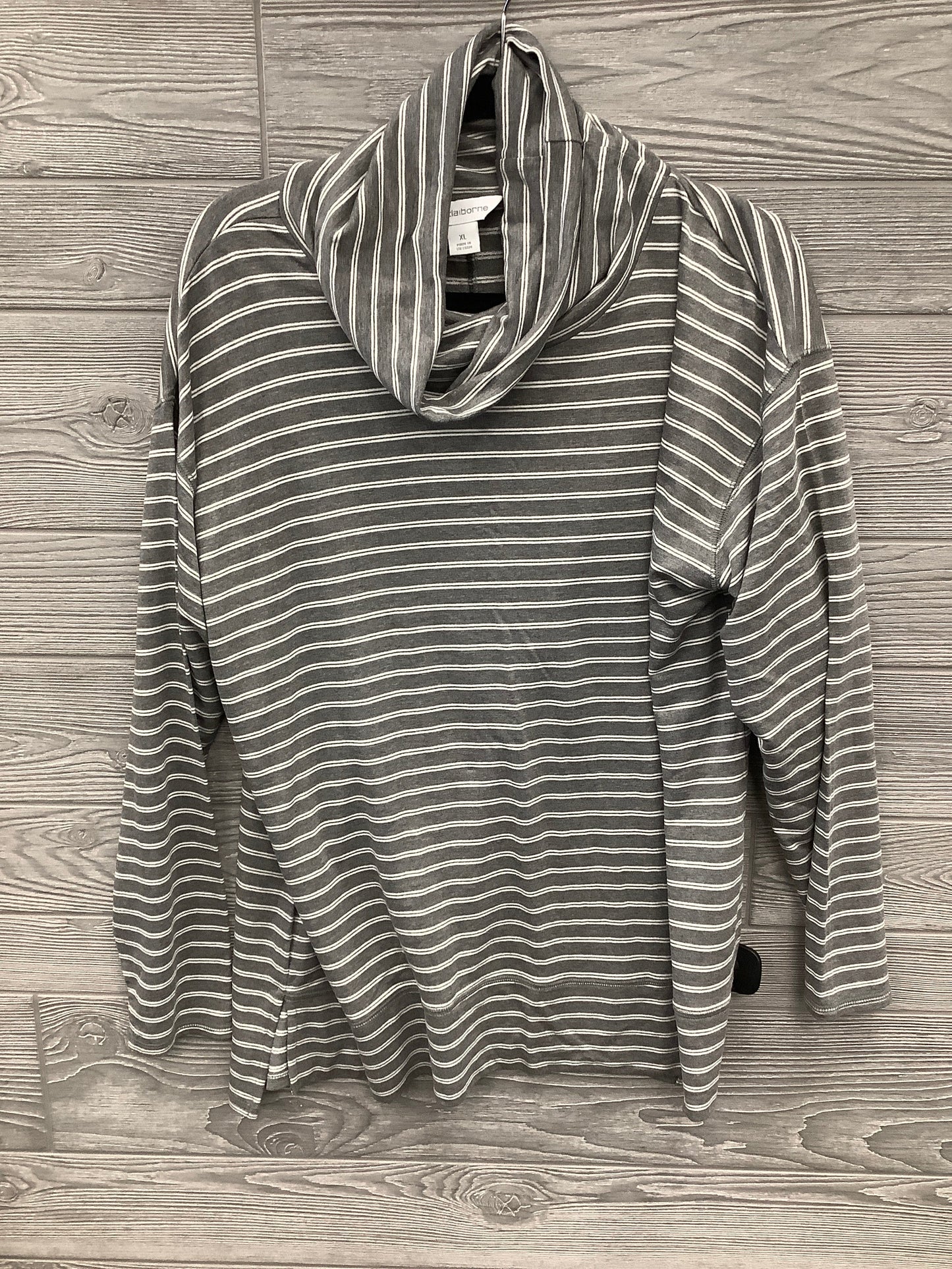 Top Long Sleeve By Liz Claiborne  Size: Xl