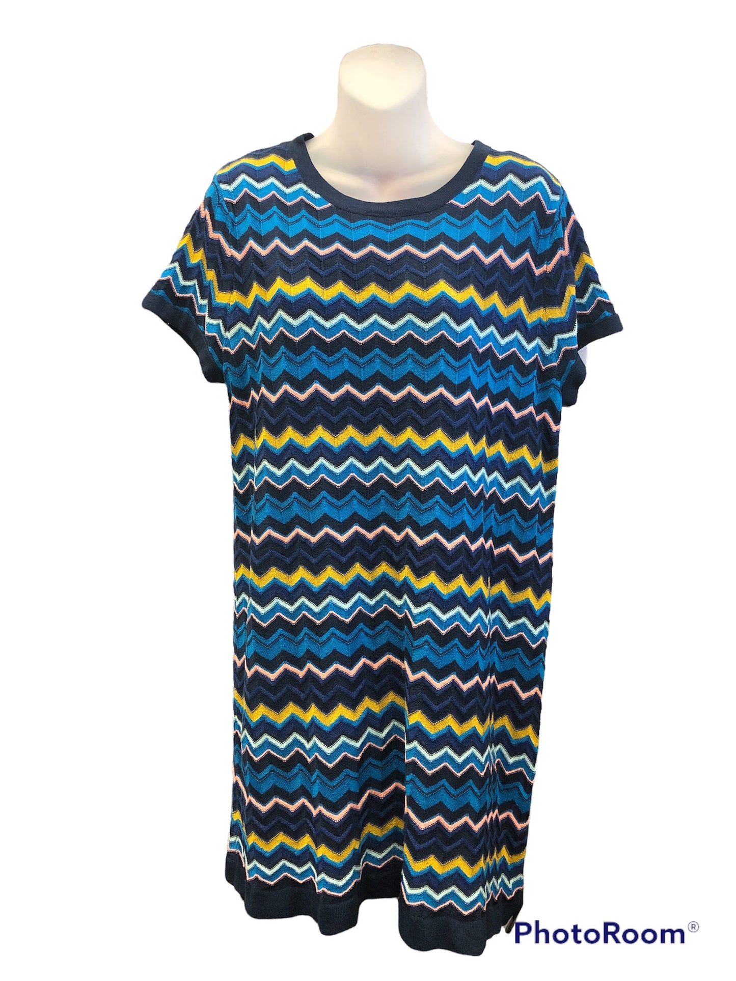 Dress Designer Short Sleeve By Missoni  Size: 12